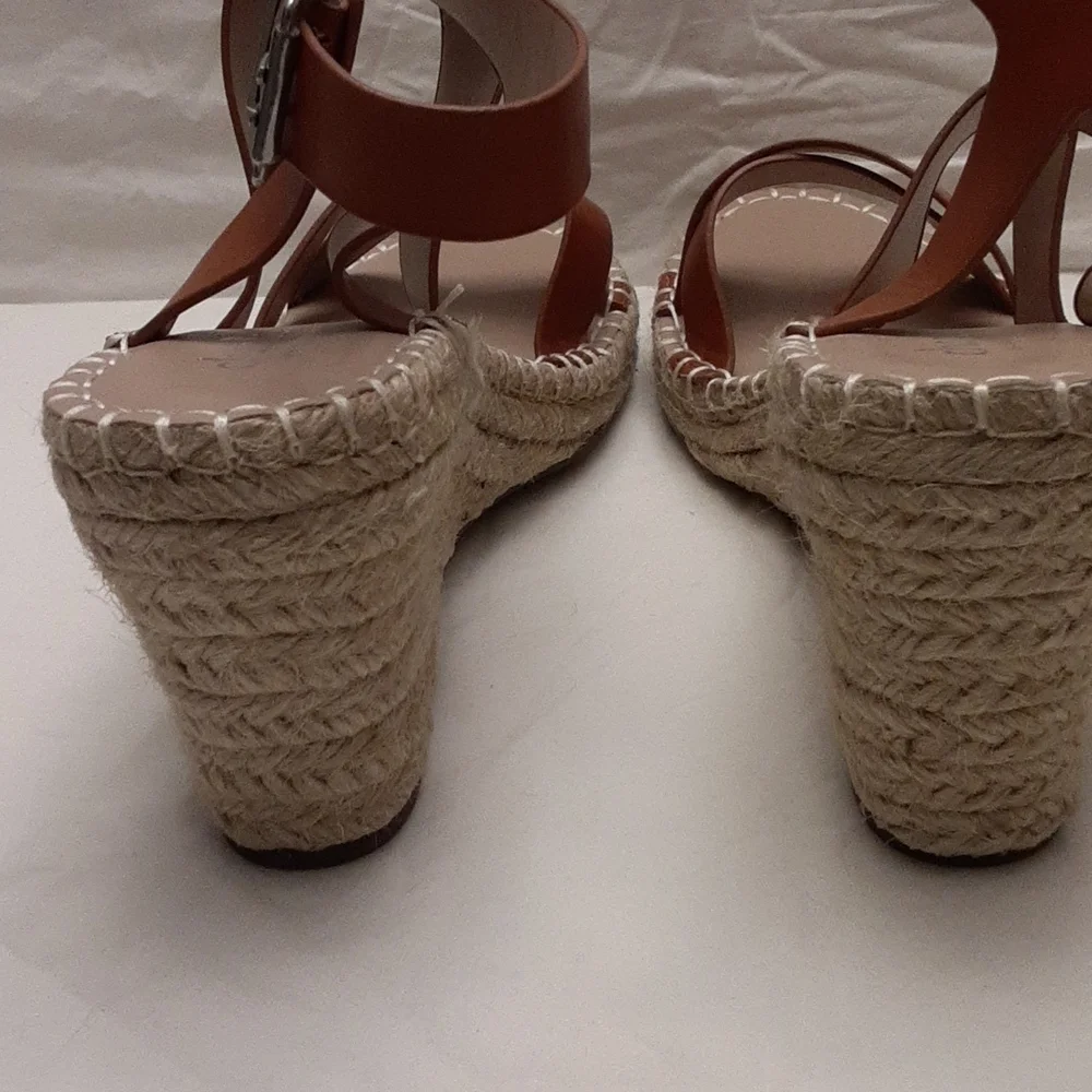 Charles by Charles David size 9M women's espadrilles sandal in brown.
